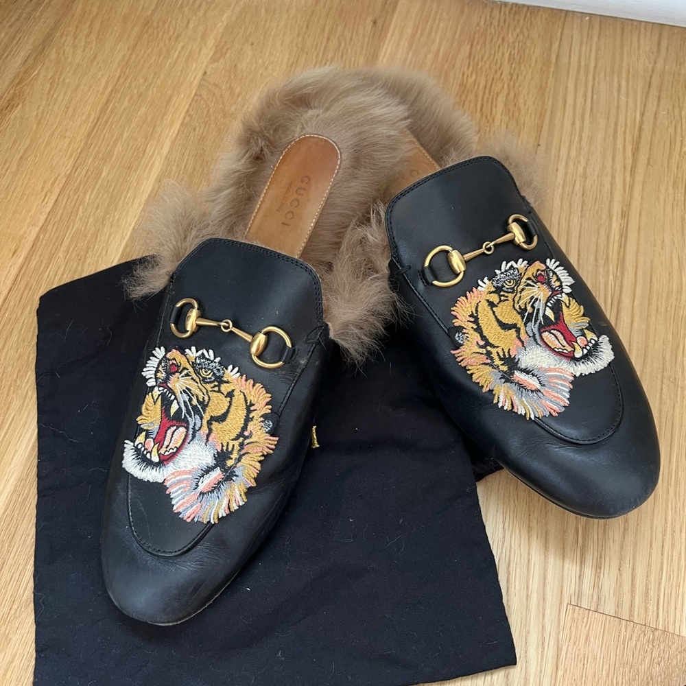 Gucci Fur Lined Tiger Patch Princeton loafers